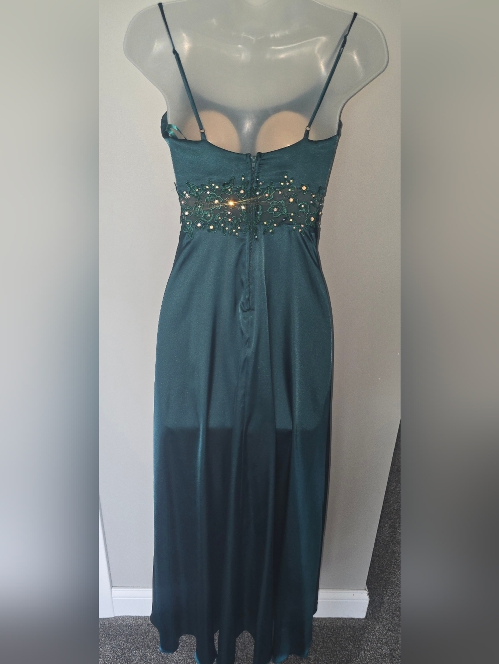 City Triagle Satin Gown, Emerald Prom or Formal Dress, Womens size 1 Floral - Picture 4 of 16